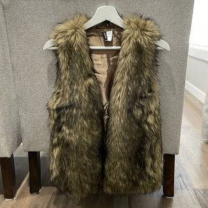 H&M Classy Vest (like new)